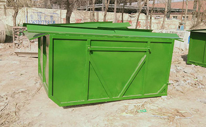 4m3掛臂式垃圾箱