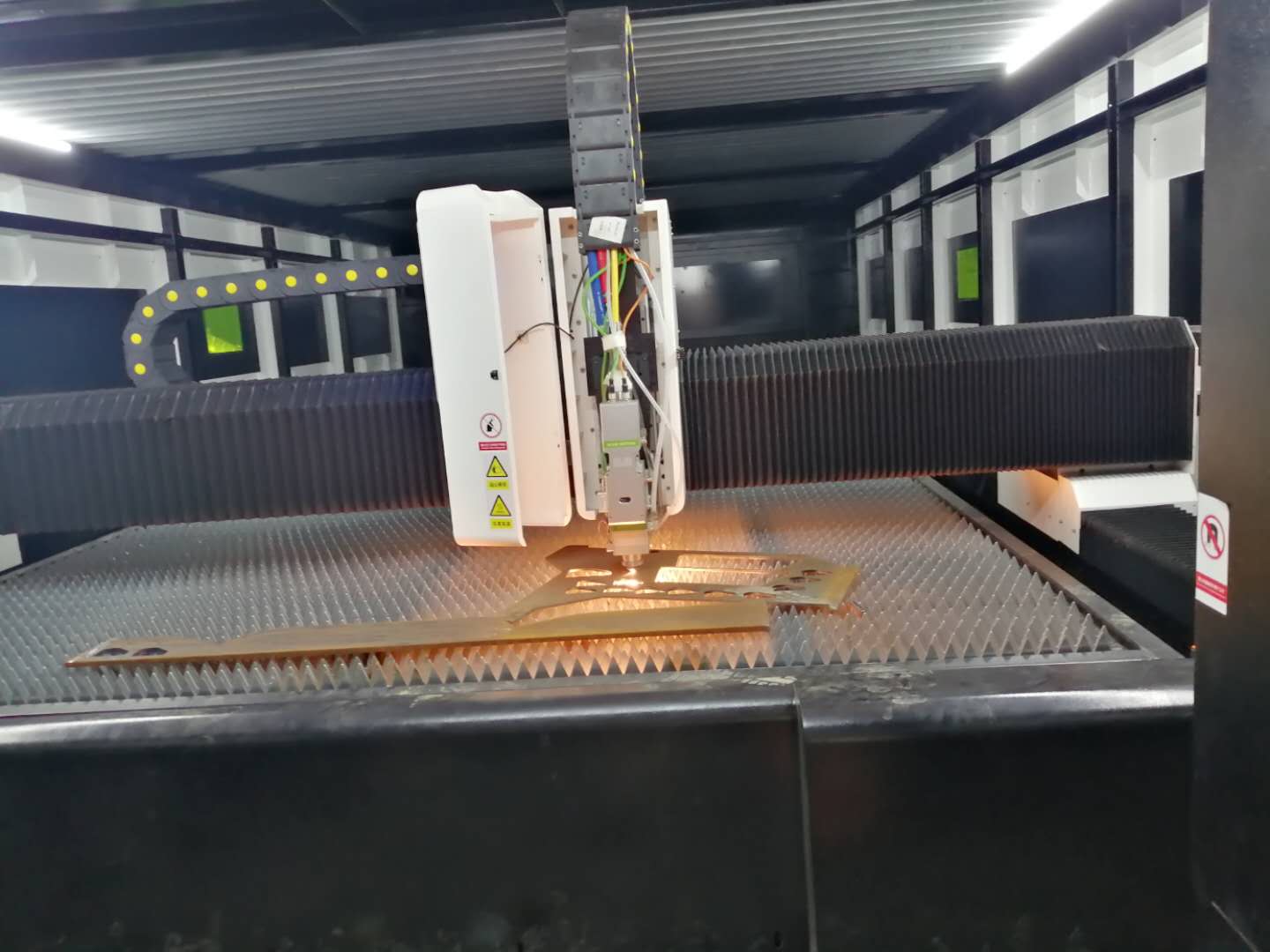 激光切割控制系統(tǒng)添翼順安制造